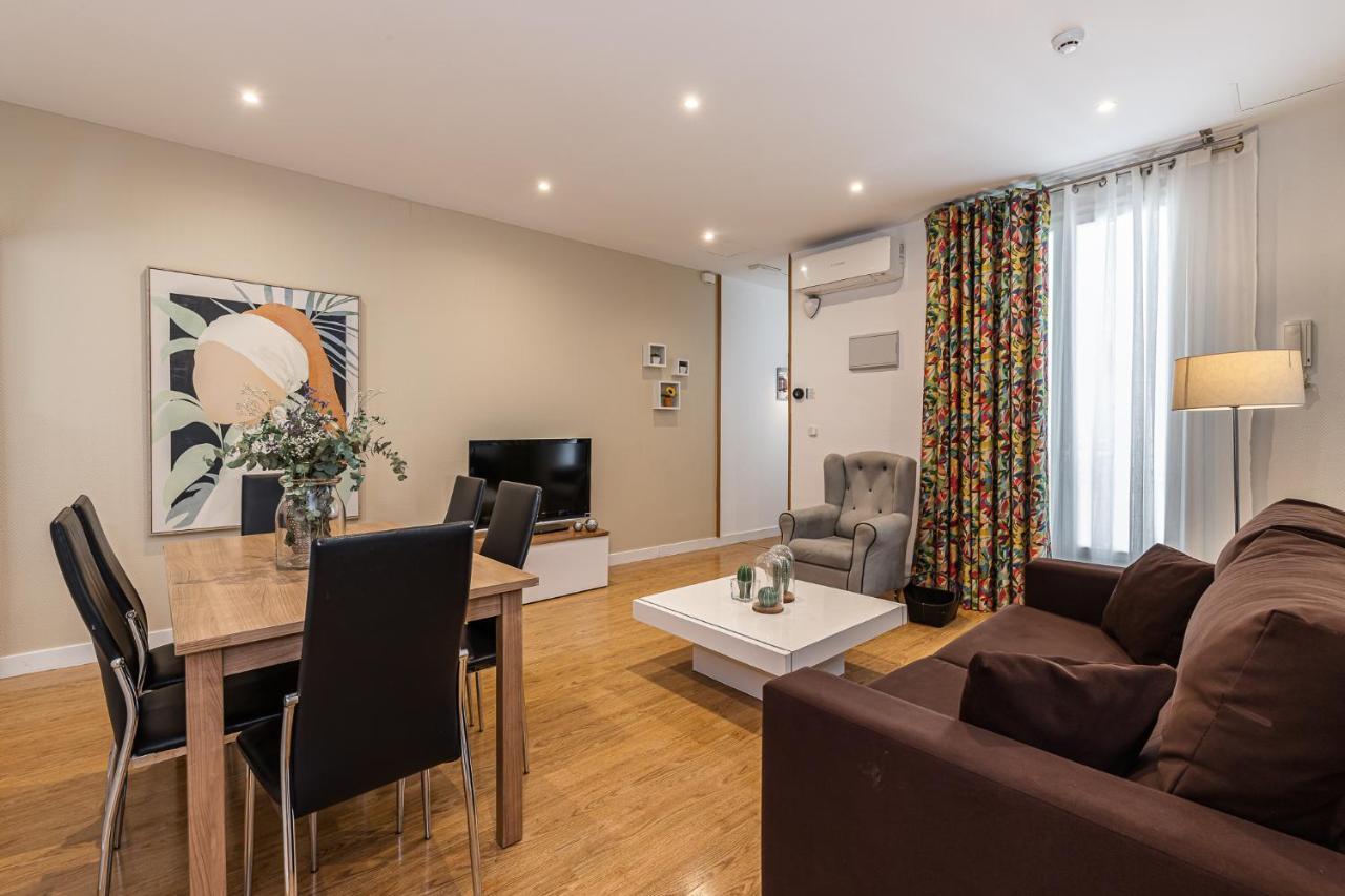 Waou Apartamentos En Sol Confort 5 Madrid Kültér fotó